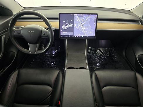 Used 2019 Tesla Model 3 Long Range image 18