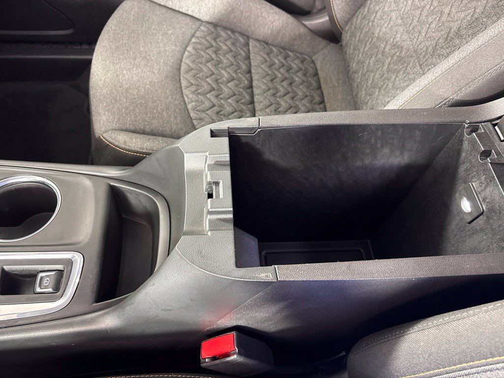 Used 2024 Chevrolet Equinox LT FWD image 41