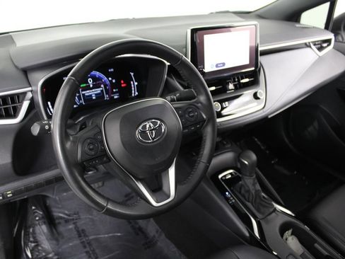 Used 2024 Toyota Corolla XSE FWD image 17