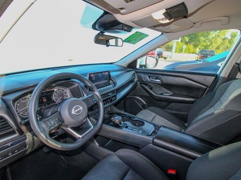 Used 2024 Nissan Rogue SV FWD image 15