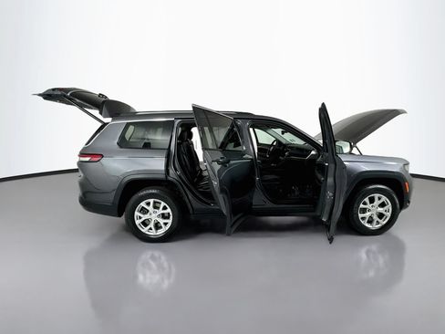 Used 2024 Jeep Grand Cherokee L Limited AWD/4WD image 31