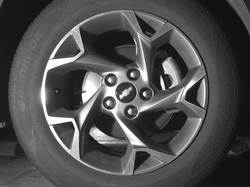 Used 2025 Chevrolet Trax LT w/ LT Convenience Package FWD image 13