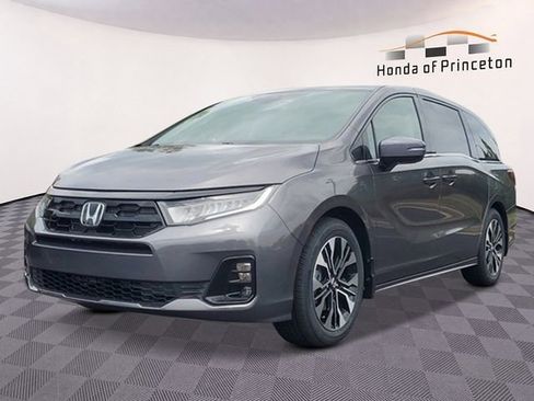 New 2026 Honda Odyssey Elite image 5