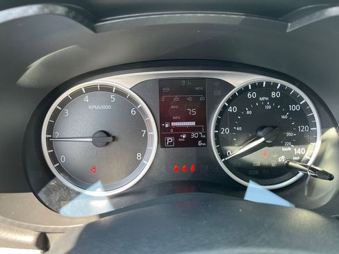 New 2025 Nissan Versa S w/ Trunk Package image 15