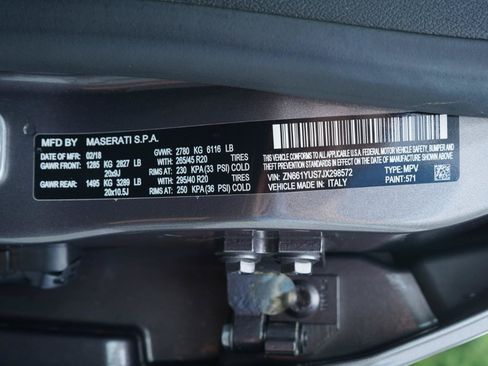 Used 2018 Maserati Levante S GranSport AWD/4WD image 92