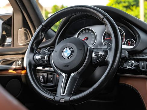 Used 2017 BMW X5 M AWD/4WD image 15