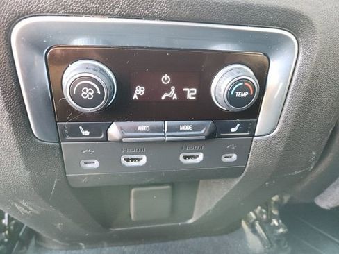 Certified 2021 Chevrolet Suburban High Country w/ Premium Package AWD/4WD image 33