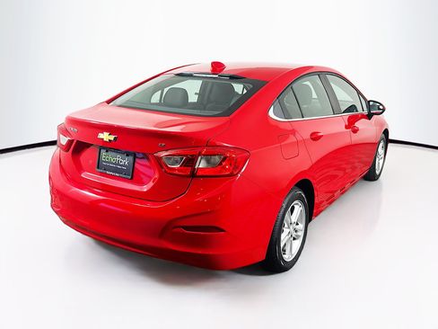 Used 2016 Chevrolet Cruze LT FWD image 9
