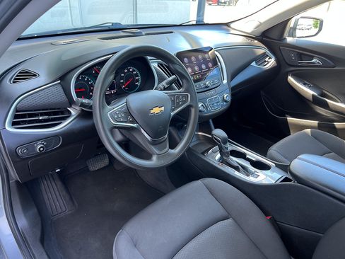 Used 2023 Chevrolet Malibu LT FWD image 15