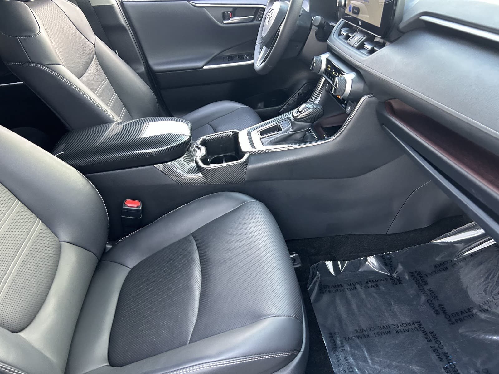 Used 2025 Toyota RAV4 Limited w/ Advanced Technology Package FWD image 15