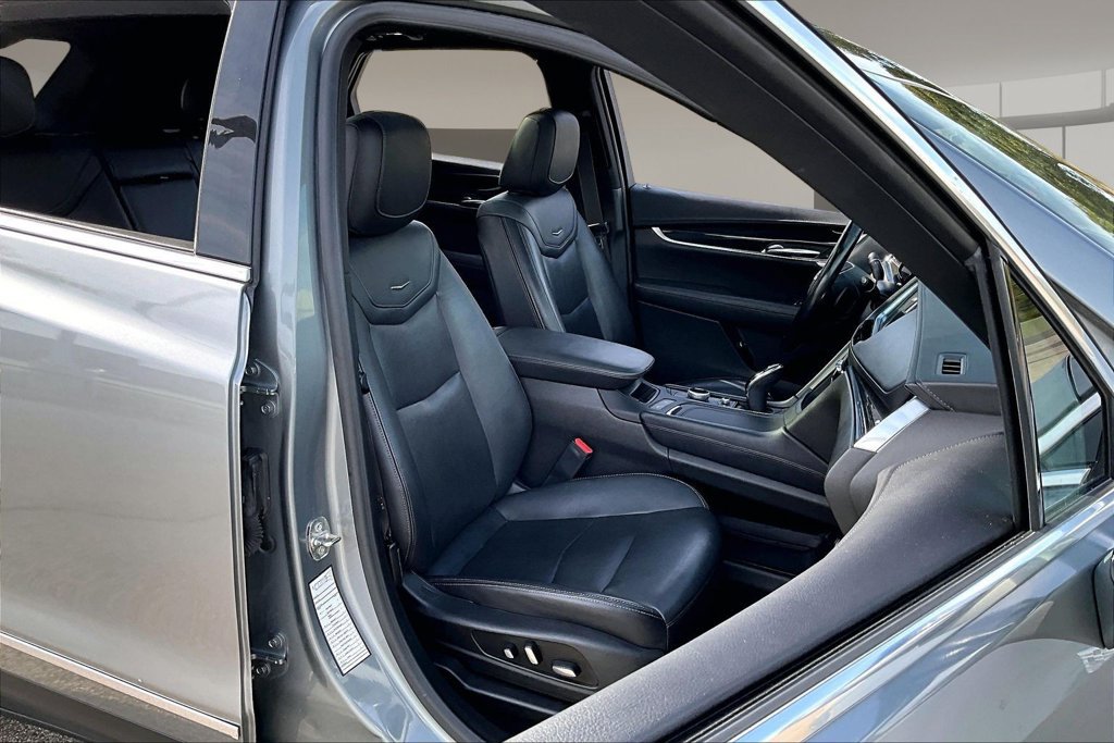 Used 2023 Cadillac XT5 Premium Luxury AWD/4WD image 7