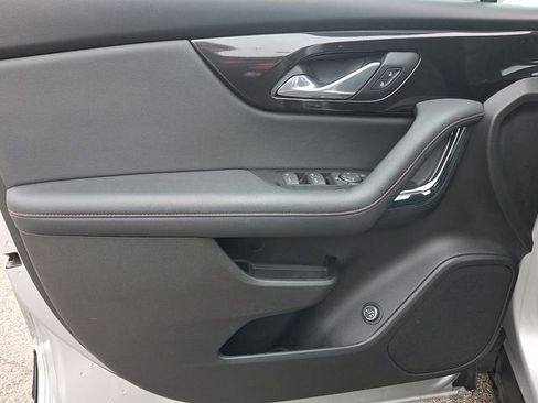 Used 2019 Chevrolet Blazer RS AWD/4WD image 11