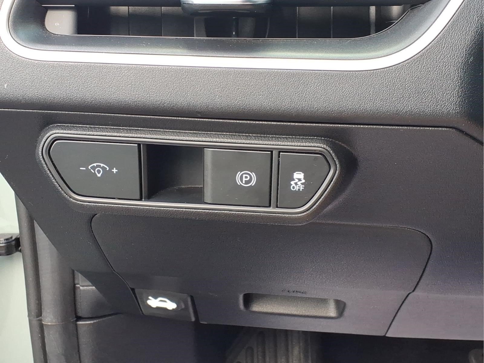 Used 2025 Kia K4 FWD image 18