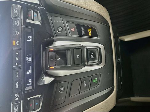 Used 2018 Honda Odyssey EX-L image 24