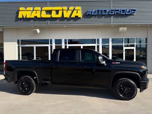 Used 2023 Chevrolet Silverado 2500 LTZ w/ LTZ Plus Package image 1