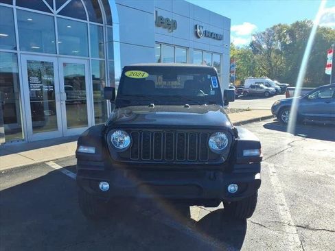 Certified 2024 Jeep Wrangler Sport S image 8