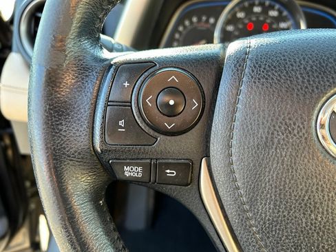Used 2015 Toyota RAV4 Limited AWD/4WD image 12