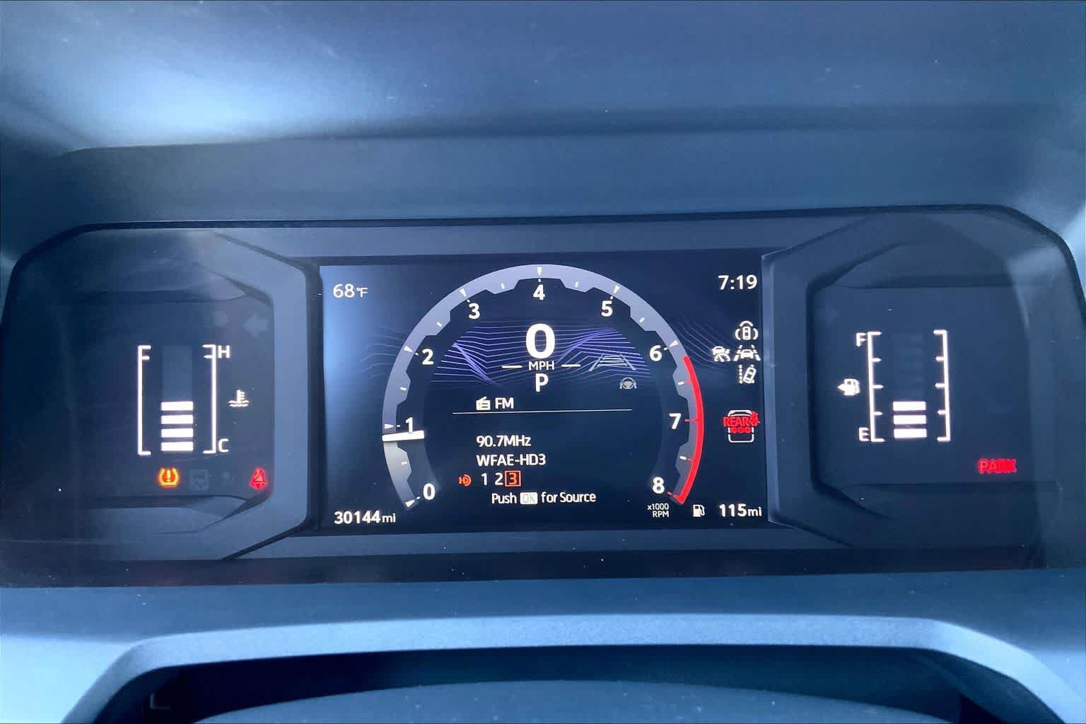 Used 2025 Toyota 4Runner SR5 RWD image 25
