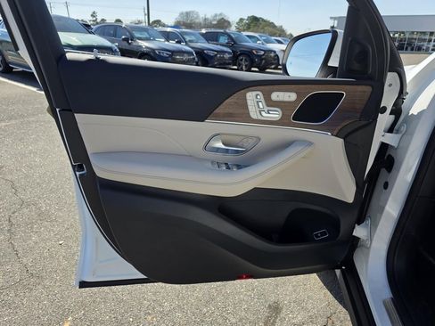 New 2026 Mercedes-Benz GLE 350 4MATIC image 11