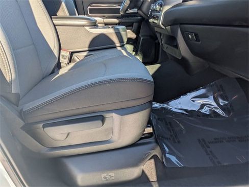 Used 2024 RAM 2500 Big Horn w/ Bed Utility Group image 30