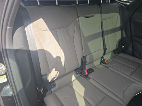New 2026 Audi Q3 quattro 2.0T AWD/4WD image 19