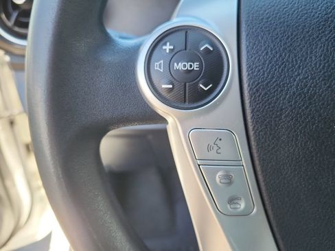 Used 2016 Toyota Prius C Three FWD image 18