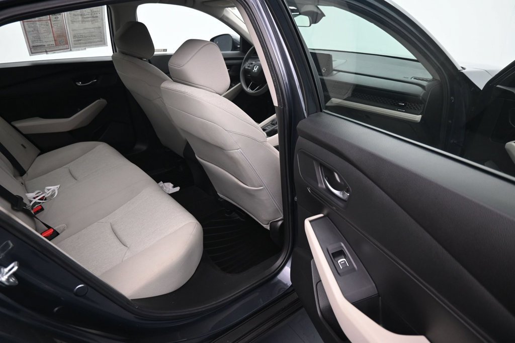 Used 2024 Honda Accord EX image 12