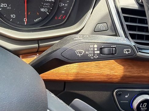 Used 2023 Audi Q5 2.0T Premium AWD/4WD image 21