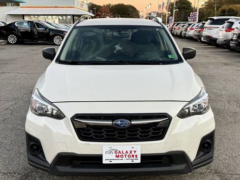 Used 2020 Subaru Crosstrek 2.0i image 2