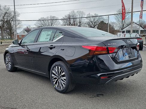 New 2026 Nissan Altima 2.5 SV AWD/4WD image 3