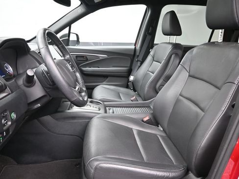 Used 2023 Honda Passport EX-L image 25