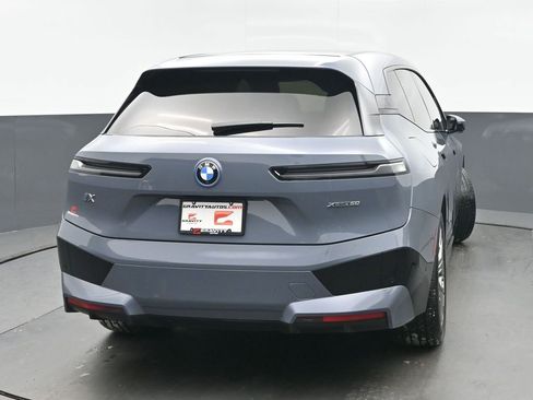 Used 2023 BMW iX xDrive50 w/ Ultimate Package 2 image 4