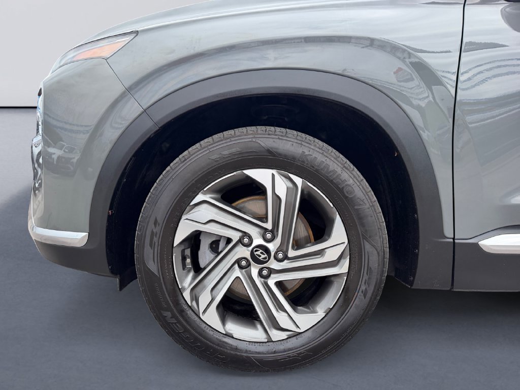 Used 2022 Hyundai Santa Fe SEL w/ Convenience Package FWD image 9