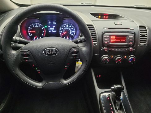 Used 2017 Kia Forte LX FWD image 22