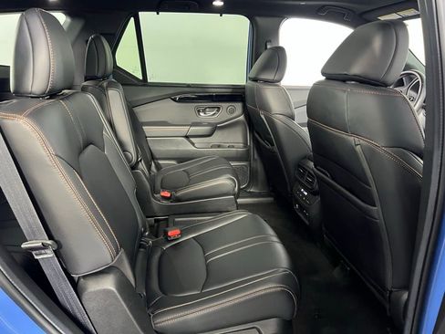 Used 2024 Honda Pilot TrailSport image 30