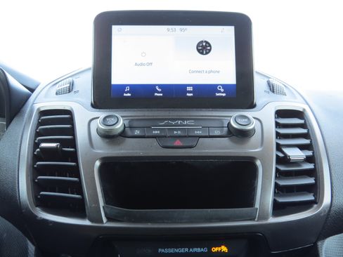 Used 2021 Ford Transit Connect XL image 22