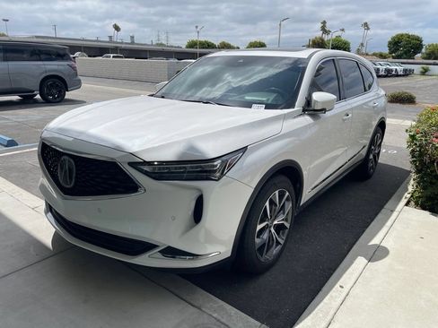 Used 2023 Acura MDX FWD w/ Technology Package image 2