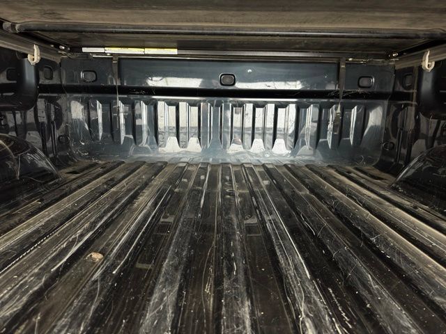 Used 2017 Chevrolet Silverado 1500 LT w/ All Star Edition AWD/4WD image 40