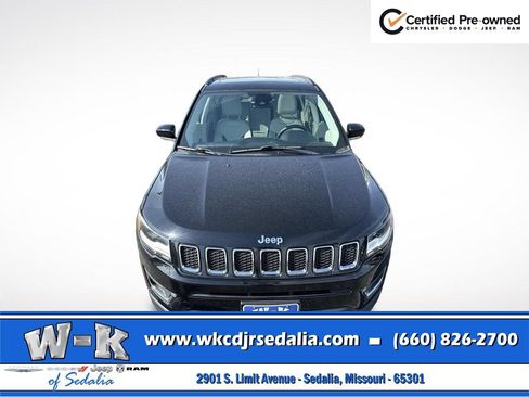 Certified 2017 Jeep Compass Limited AWD/4WD image 16