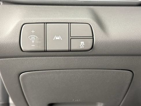 Used 2023 Hyundai Elantra SEL w/ Convenience Package FWD image 37