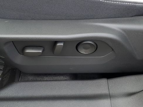 New 2026 Buick Envision Sport Touring image 28