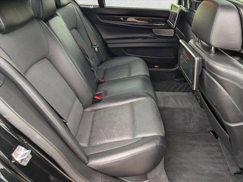 Used 2014 BMW ALPINA B7 image 24