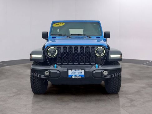 Used 2023 Jeep Wrangler Unlimited w/ Cold Weather Group AWD/4WD image 2