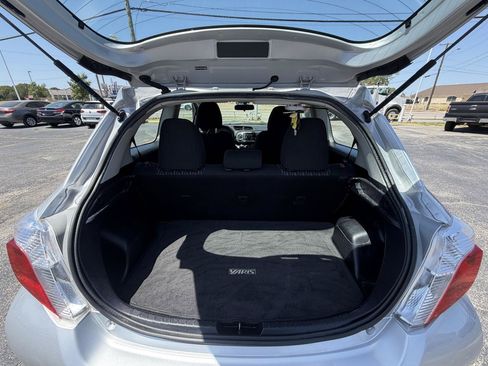 Used 2014 Toyota Yaris L FWD image 15