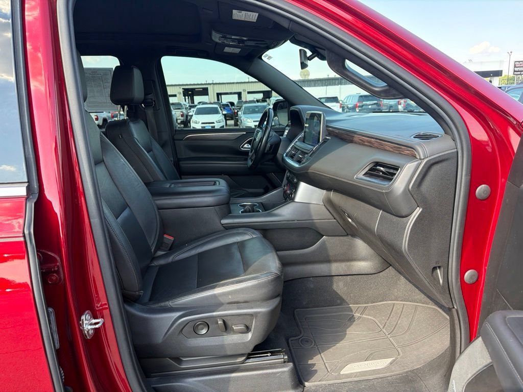 Used 2021 Chevrolet Tahoe LT w/ LT Signature Package AWD/4WD image 10