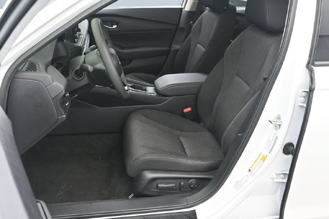 Used 2023 Honda Accord EX image 10