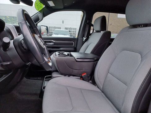 Used 2023 RAM 1500 Big Horn AWD/4WD image 9