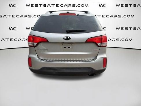 Used 2015 Kia Sorento LX FWD image 8