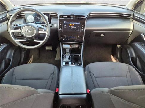 Used 2024 Hyundai Tucson SEL FWD image 17