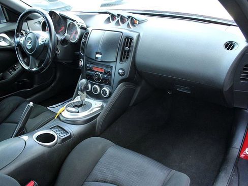 Used 2012 Nissan 370Z Coupe image 15
